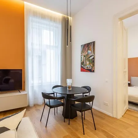 Luxurious Minimalist With Sauna By Prestige Homes Apartment Budapest