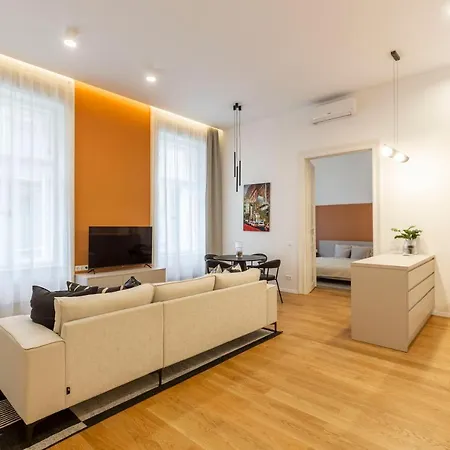 Luxurious Minimalist With Sauna By Prestige Homes Apartment Budapest