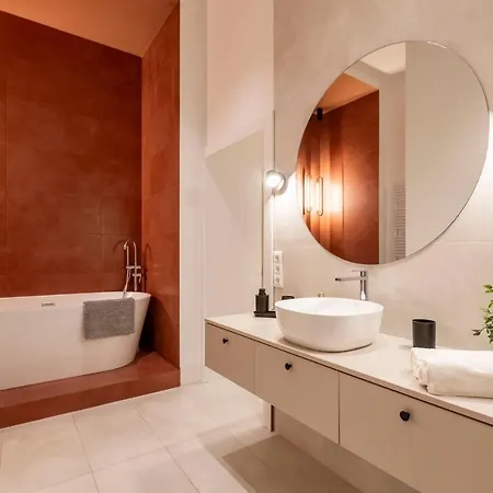 Luxurious Minimalist With Sauna By Prestige Homes Apartment *